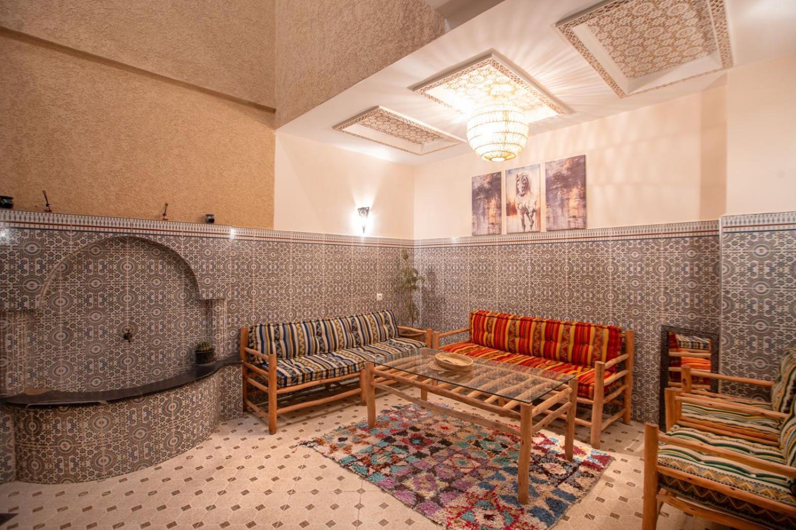 Private Riad 3Ch Salon, Terrasse Avec Jacuzzi , A Jemaa El Fna Marrakesh Exterior photo